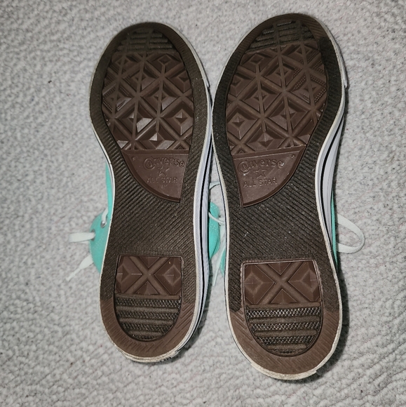 Converse Chuck Taylor's Teal Colored Shoes - Picture 11 of 15